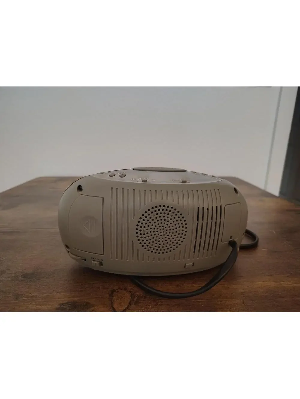 Philips AJ3540/37 Large Display Digital AM/FM Alarm Clock Radio, Gray - Working